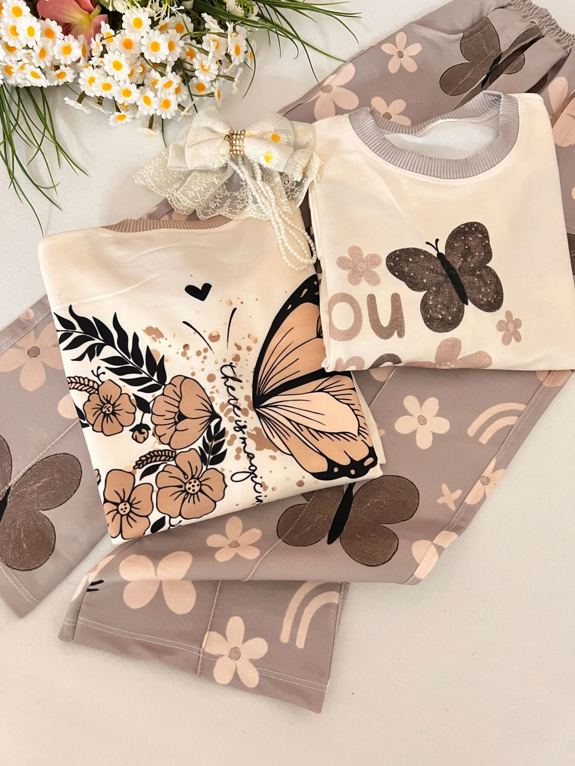 ست دخترانه طرح پروانه ۴۰۰۶ NAZ